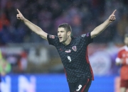 英雄联盟总决赛-包含俄罗斯足球冠军杯开赛，各队展开激烈角逐的词条