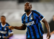 LOL决赛-意甲传奇中场退役告别球场，留下无数回忆