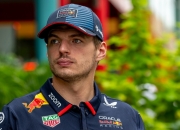 英雄联盟总决赛-迈凯伦力克阿斯顿马丁，维斯塔潘惊艳四座