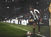 英雄联盟总决赛2025-月亮与齿轮，当恩比德在生死之夜选择成为舵手