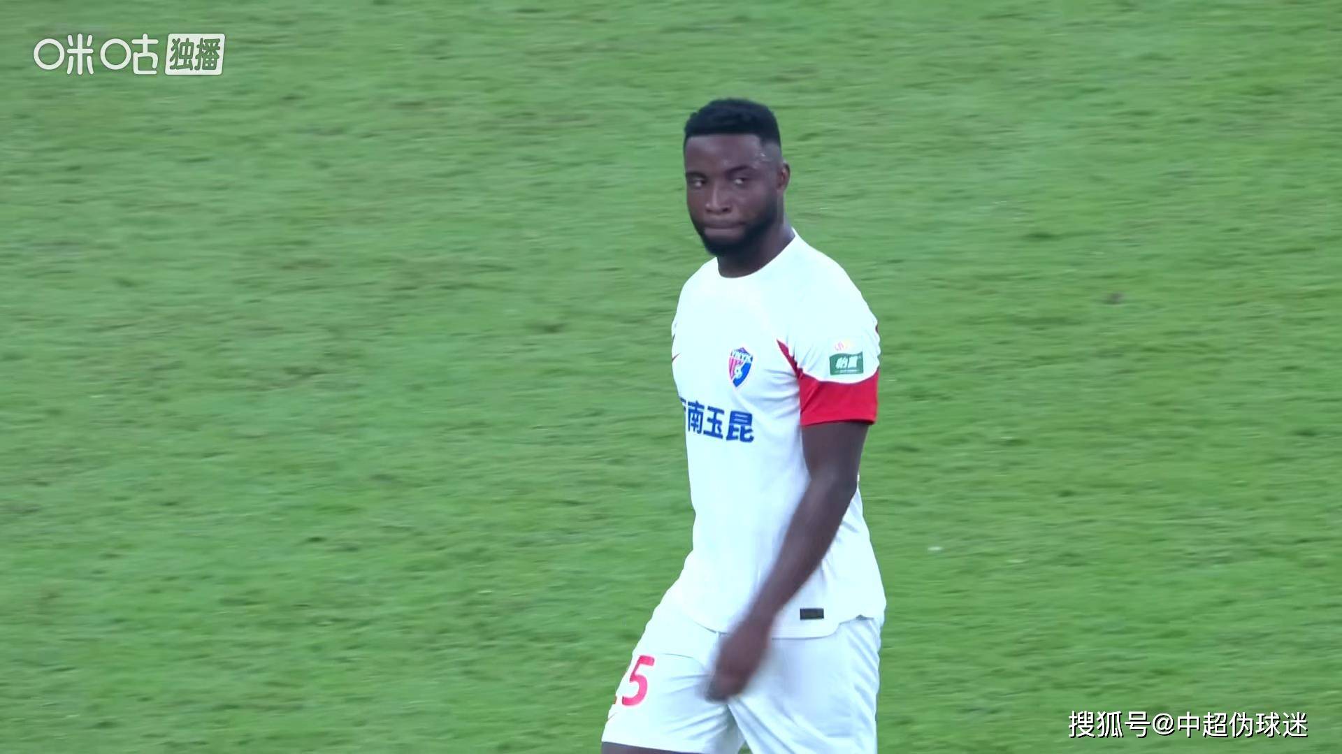 上海上港主场击败大连一方,提升积分榜排行的简单介绍 上海上港主场击败大连一方,提升积分榜排行的简单介绍