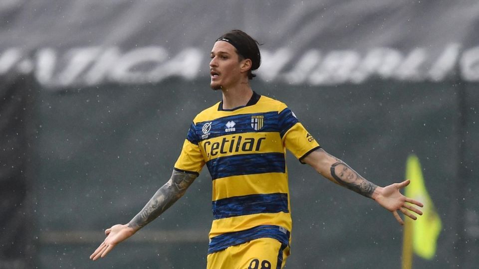 帕尔马客场不敌卡利亚里,保级困境加深的简单介绍 帕尔马客场不敌卡利亚里,保级困境加深的简单介绍