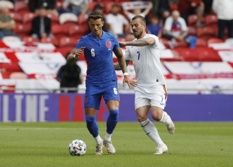 英格兰队力克奥地利队,梁靖崑惊艳四座 英格兰队力克奥地利队,梁靖崑惊艳四座