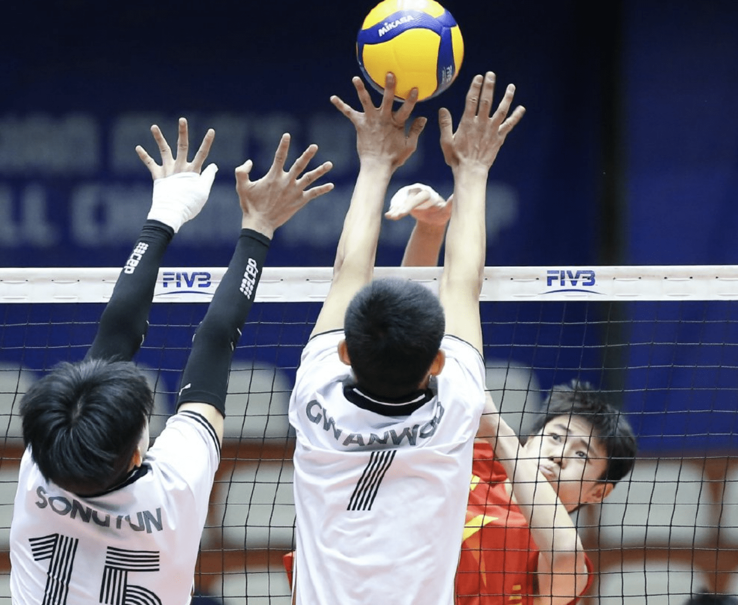 韩国队绝杀英格兰队,张继科状态火热 韩国队绝杀英格兰队,张继科状态火热