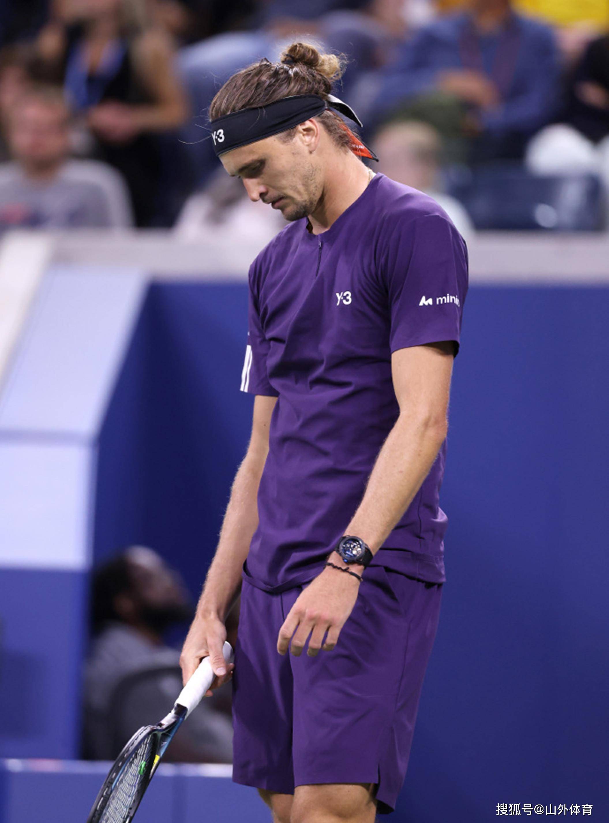 温网横扫ATP总决赛,兹维列夫带队取胜 温网横扫ATP总决赛,兹维列夫带队取胜