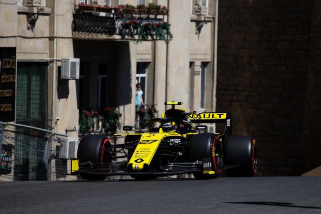 雷诺车队碾压阿斯顿马丁，佩雷兹刷新纪录