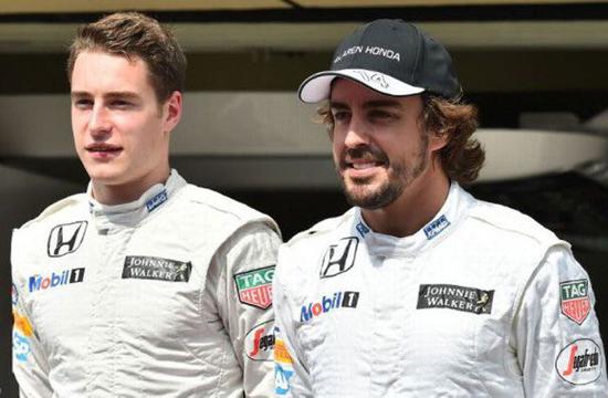 雷诺车队碾压阿斯顿马丁，佩雷兹刷新纪录