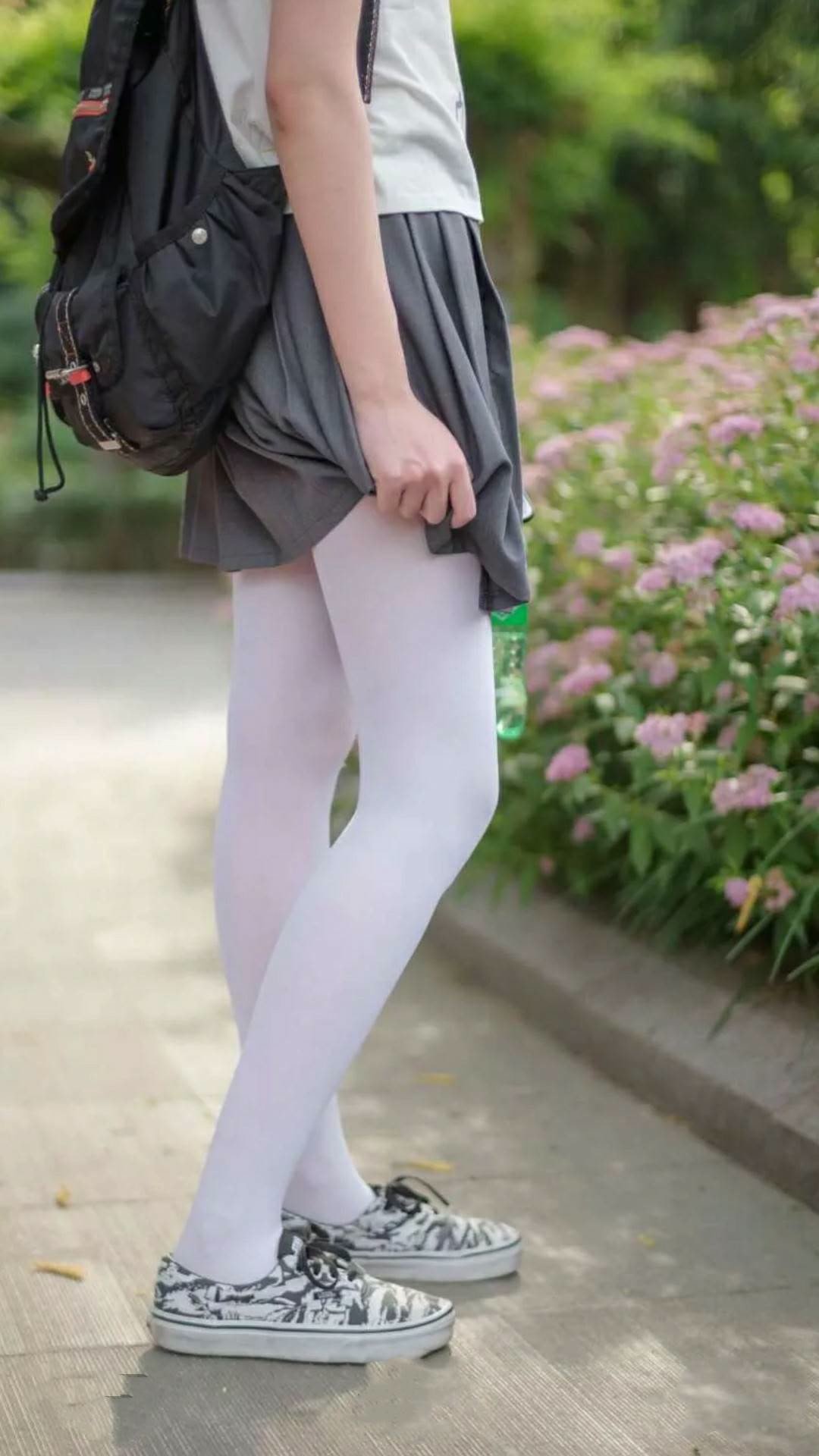 终场哨声前，欧冠之夜与北境绝杀的交响